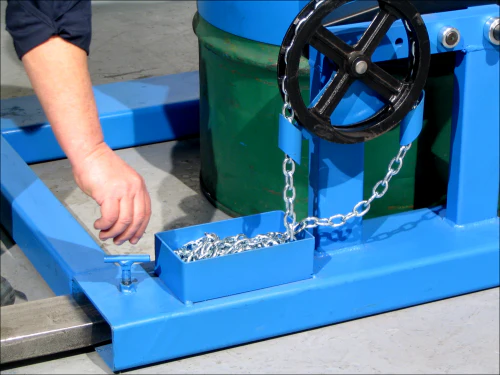 Morse Forklift Drum Turn & Pour Attachment - Image 3