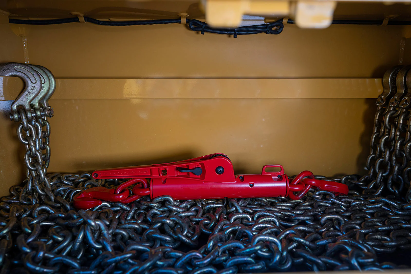 Bulldog Binder Chain Binder - Image 13